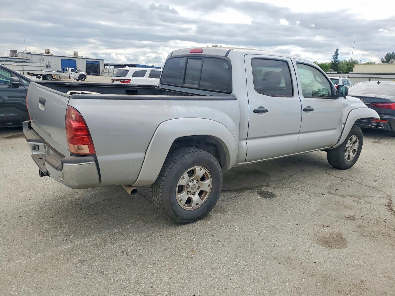 2005 Toyota Tacoma Prerunner V6