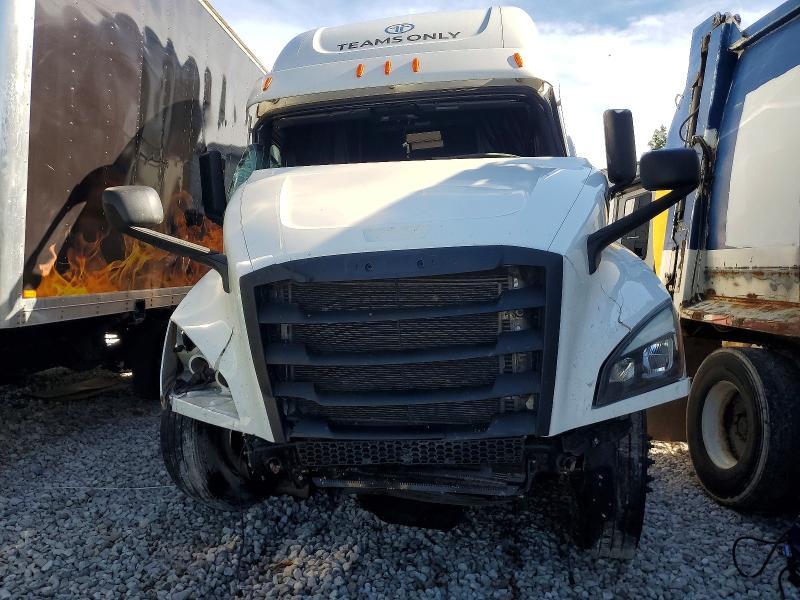 2025 Freigliner 2025 Freightliner Cascadia 126 Semi Truck
