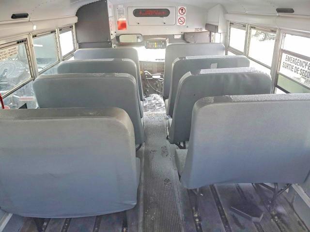 2010 Chevrolet Express Cutaway G4500