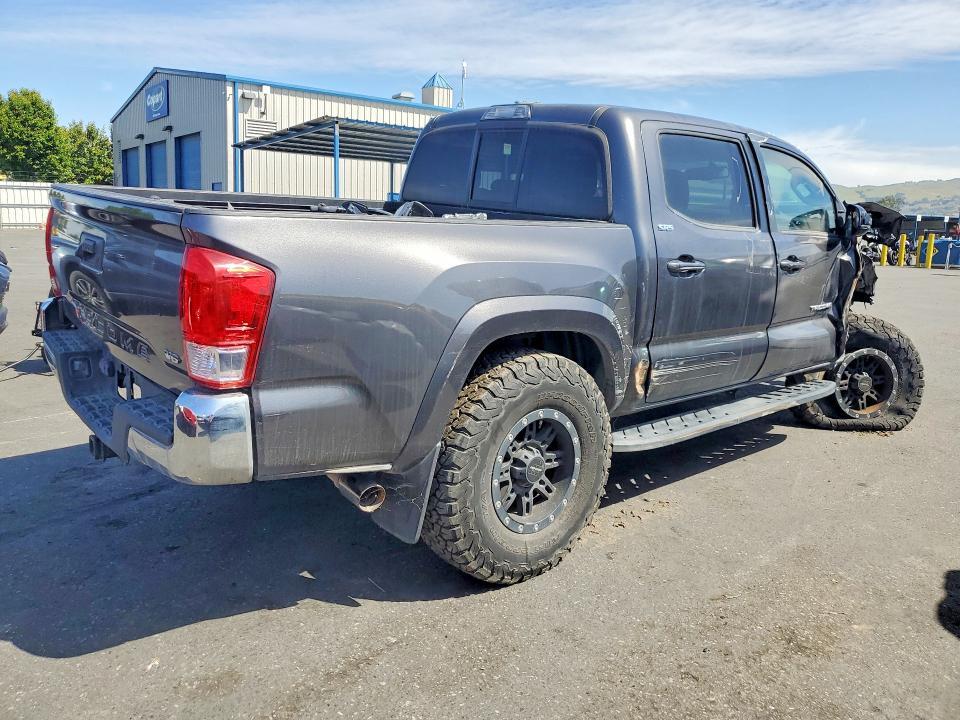2017 Toyota Tacoma SR5 V6