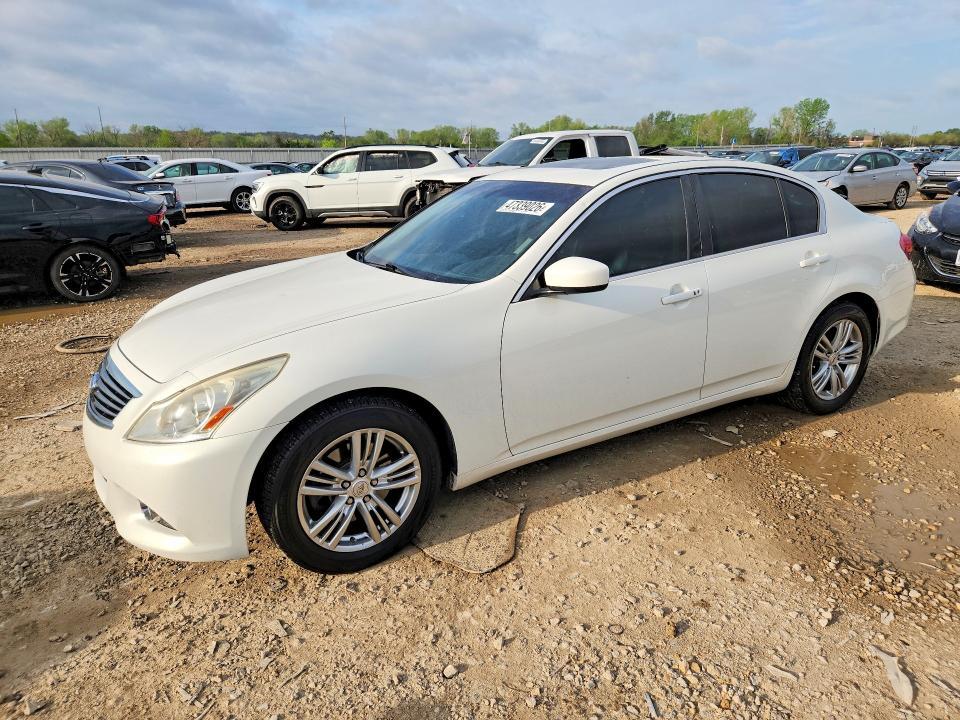 2013 Infiniti G37 Sedan x