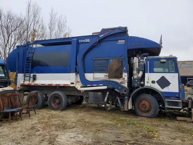 2014 Mack 600 Mru600