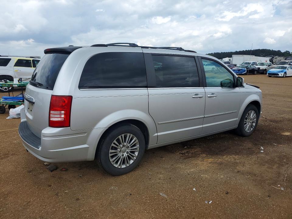 2008 Chrysler Town & Country Touring