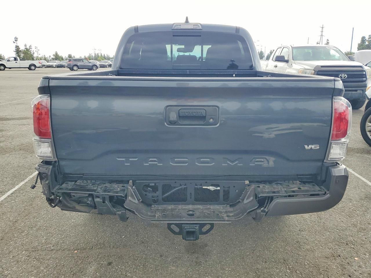 2023 Toyota Tacoma TRD OFF-Road