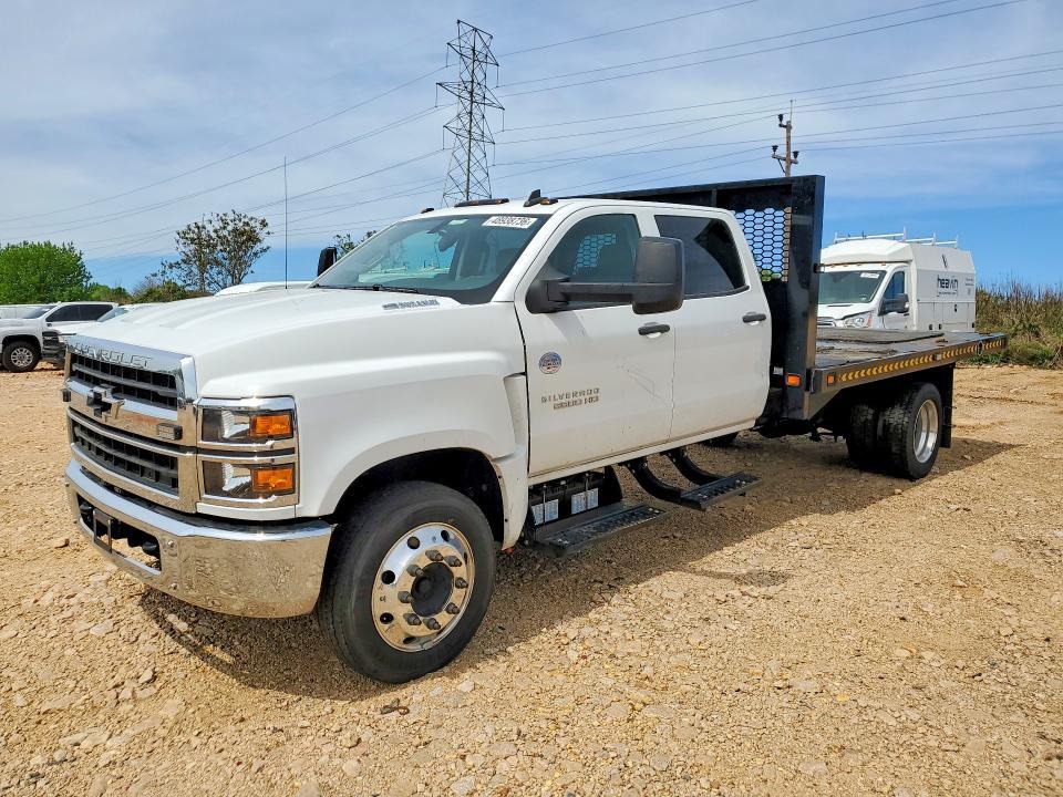 2023 GM GM515 Flatbed Truck