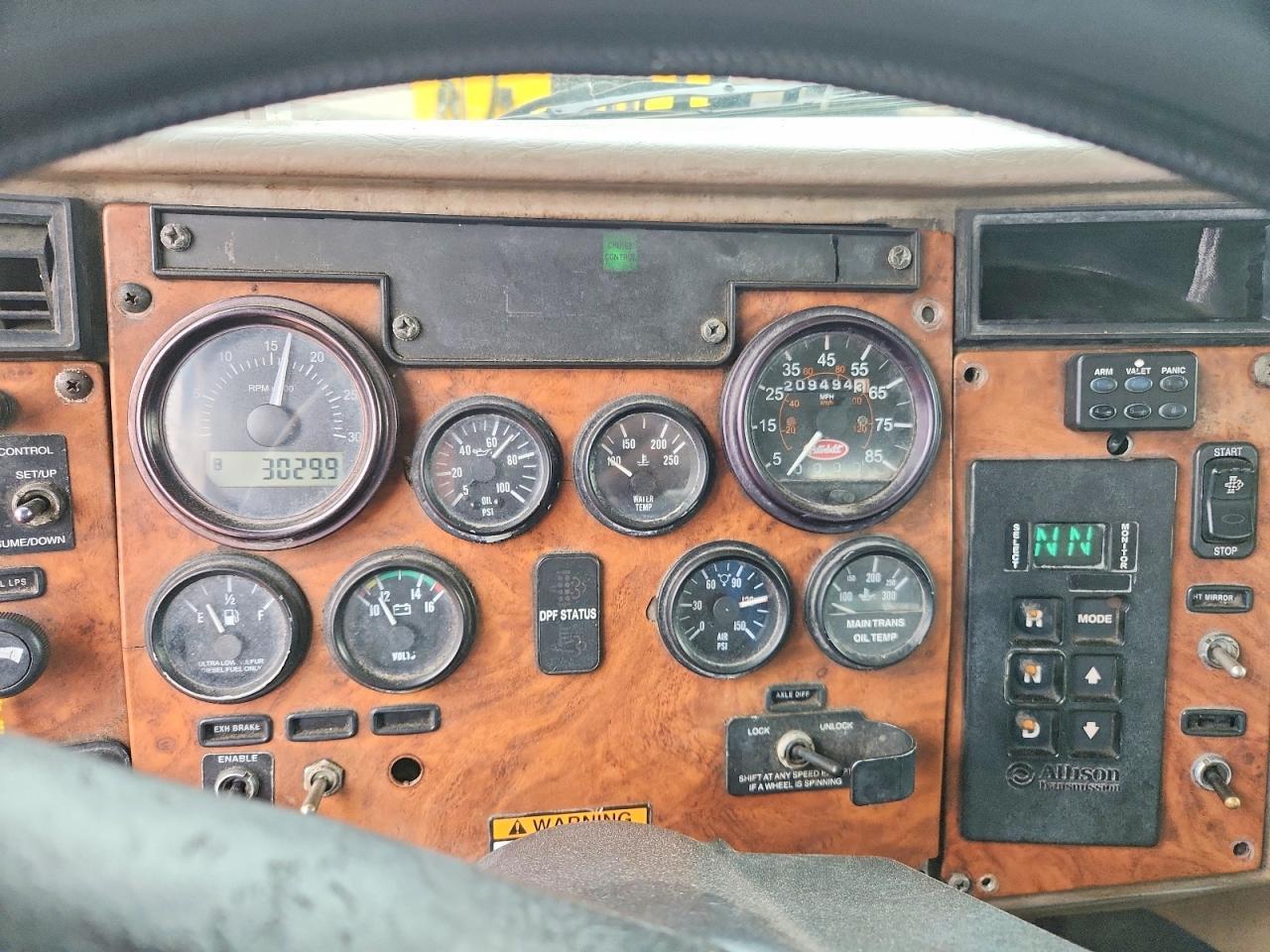 2008 Peterbilt 340