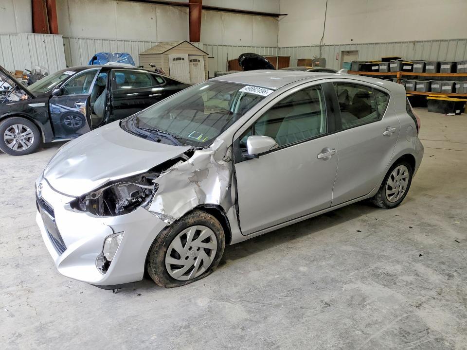 2015 Toyota Prius c two