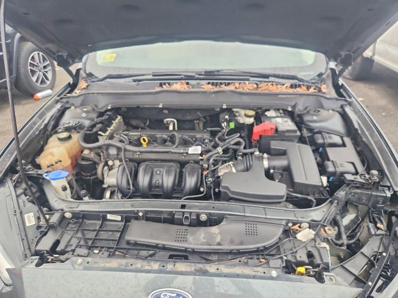 2015 Ford Fusion se