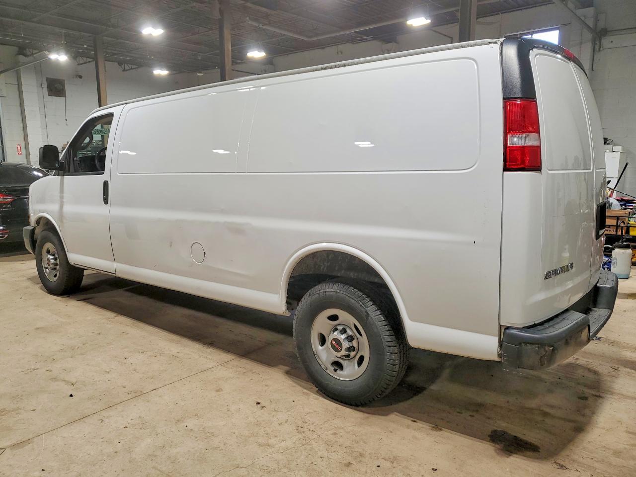 2017 GMC Savana G2500