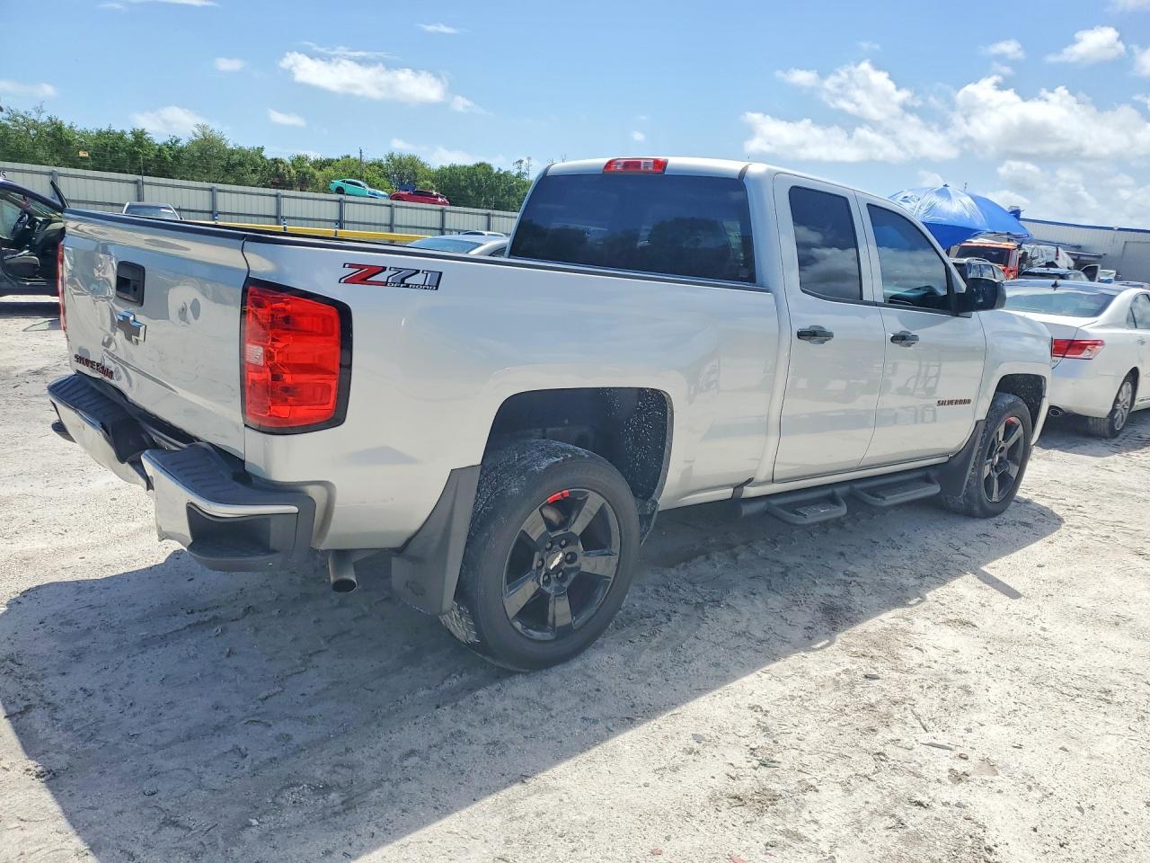 2018 Chevrolet Silverado K1500 LT