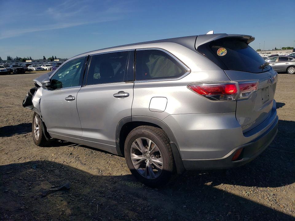 2015 Toyota Highlander le Plus