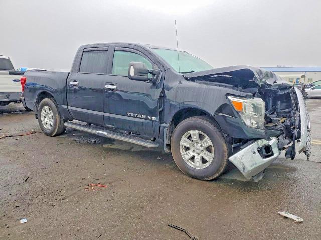 2018 Nissan Titan SV