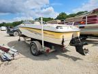 2001 Chaparral 19 SSI