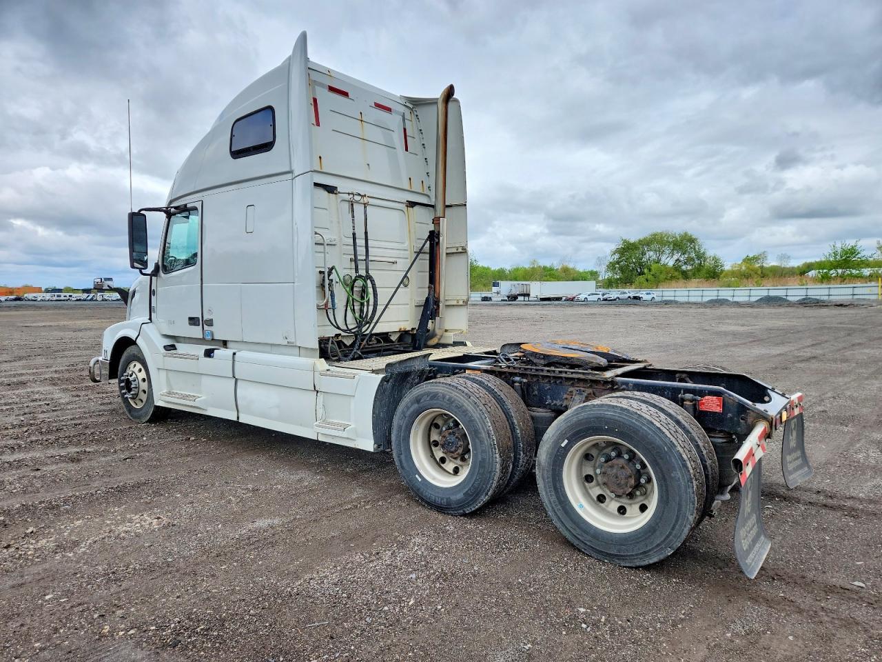 2013 Volvo VN VNL