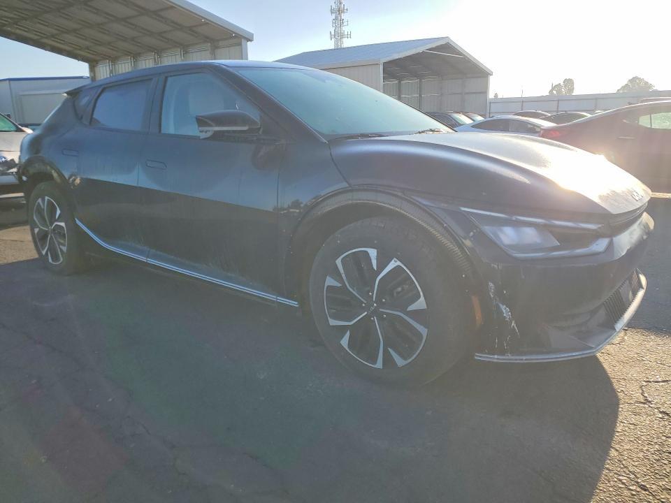 2024 KIA EV6 Wind