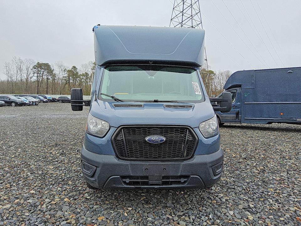 2021 Ford Transit Delivery Truck