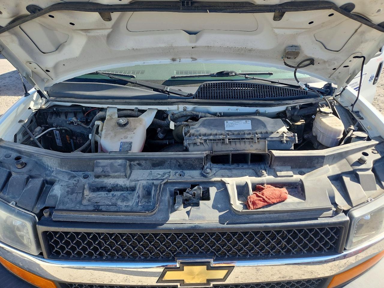 2020 Chevrolet Express G2500 LT