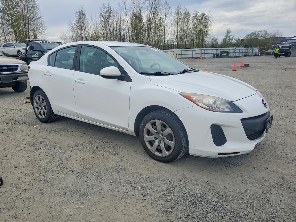 2013 Mazda 3 I