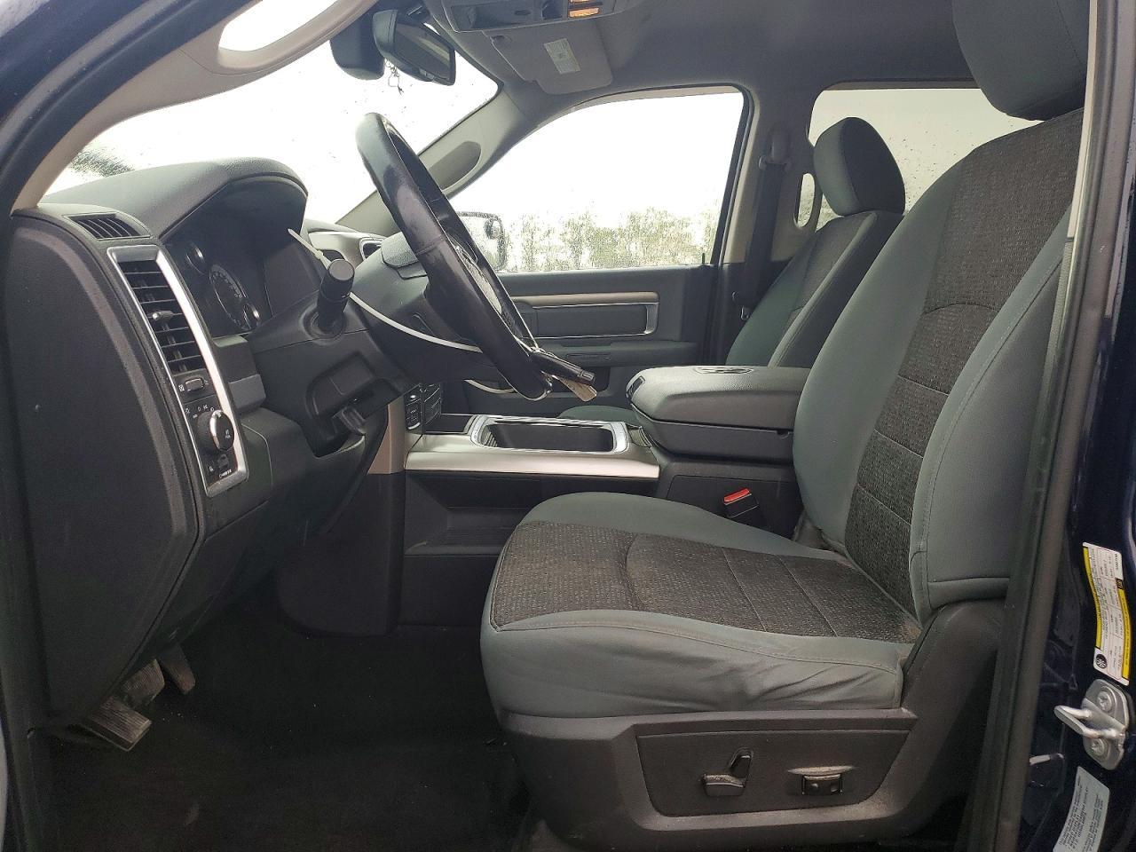 2017 Dodge RAM 1500 SLT