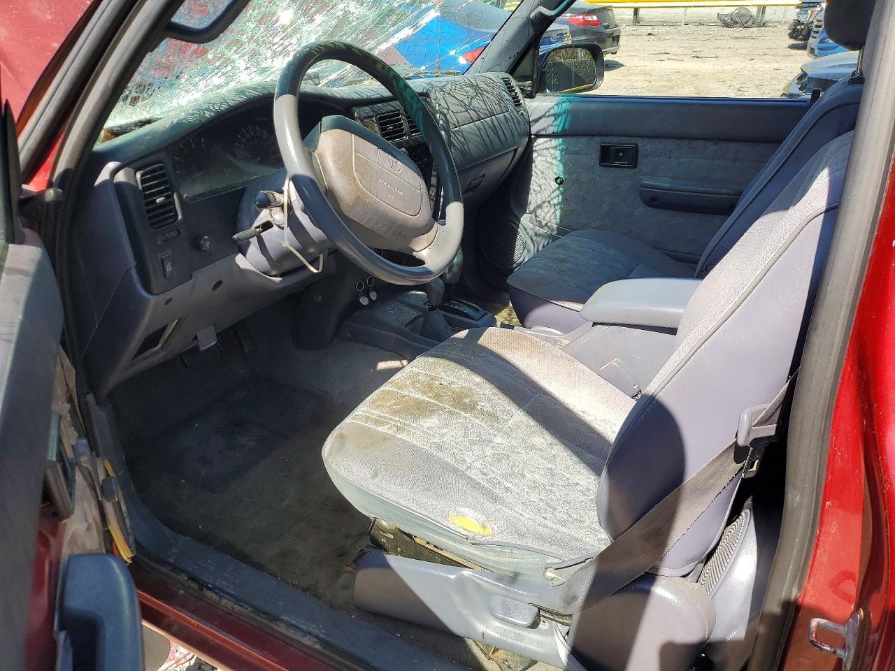 2000 Toyota Tacoma Base