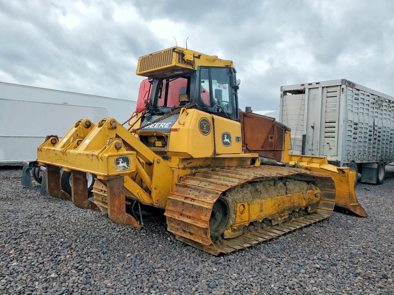 2014 John Deere Dozer