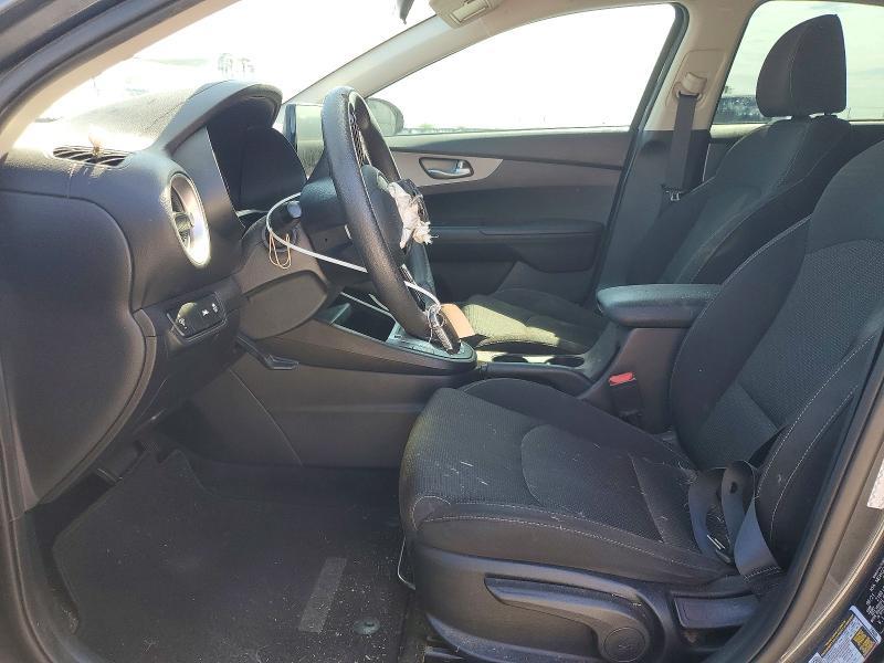 2021 KIA Forte fe