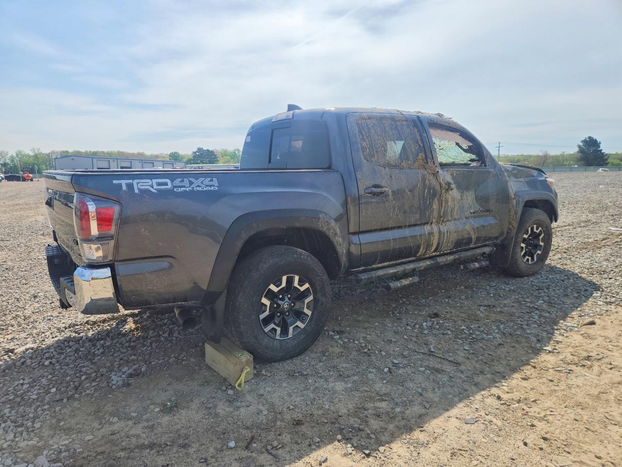 2022 Toyota Tacoma TRD OFF-Road