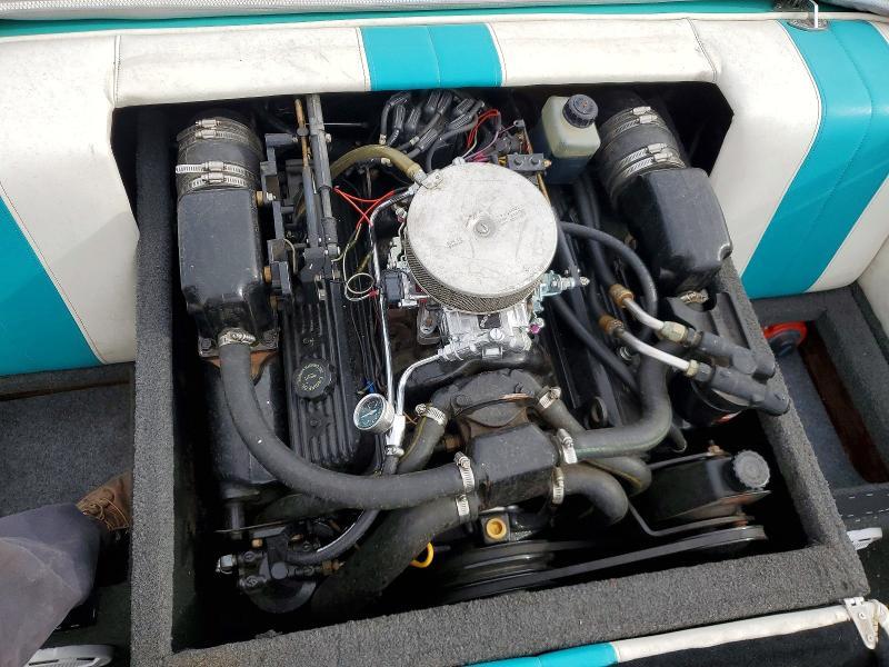 1995 Howard Boat-boat