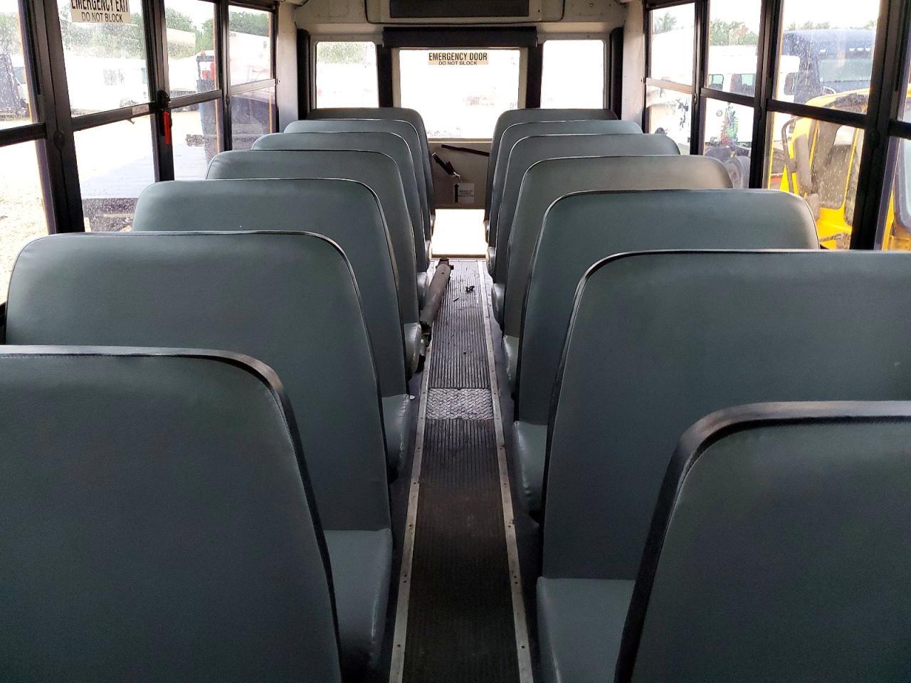 2017 Freigliner B2 Bus School Bus