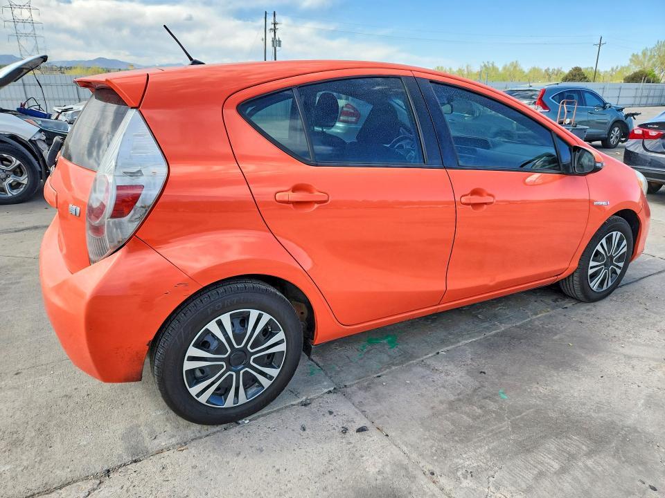 2014 Toyota Prius c two
