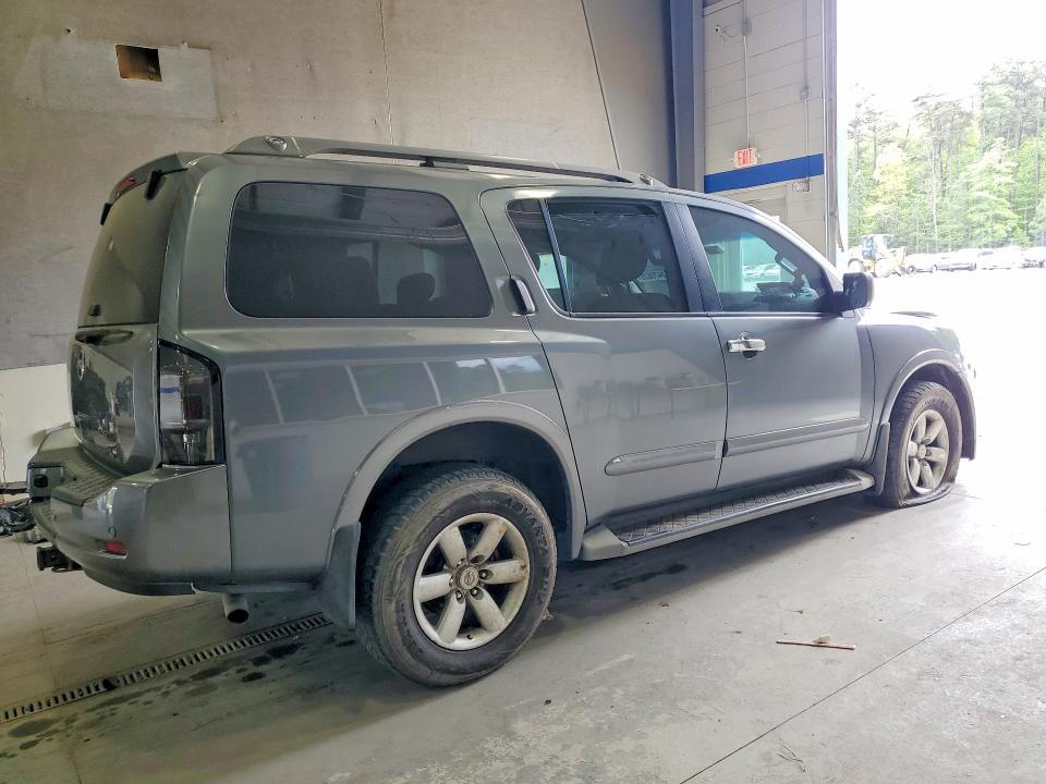 2015 Nissan Armada sv