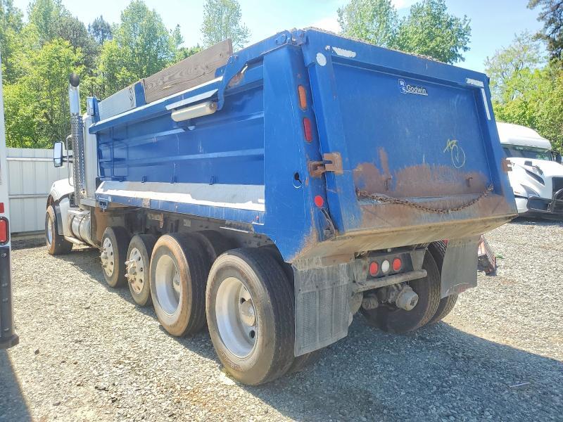 2020 Kenworth T880 Dump Truck