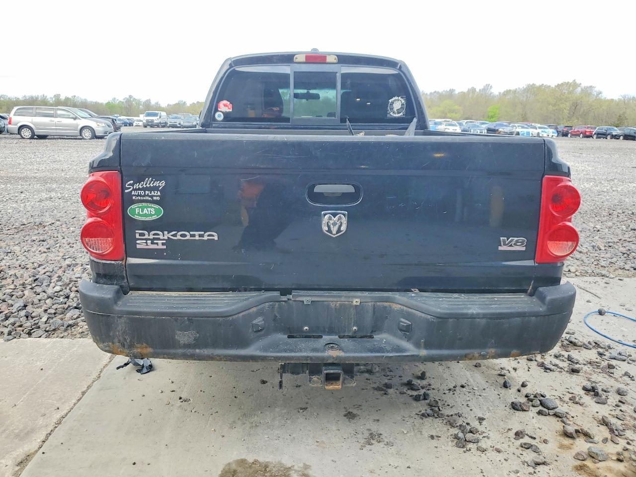 2005 Dodge Dakota Quad SLT