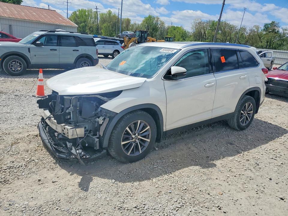 2019 Toyota Highlander xle