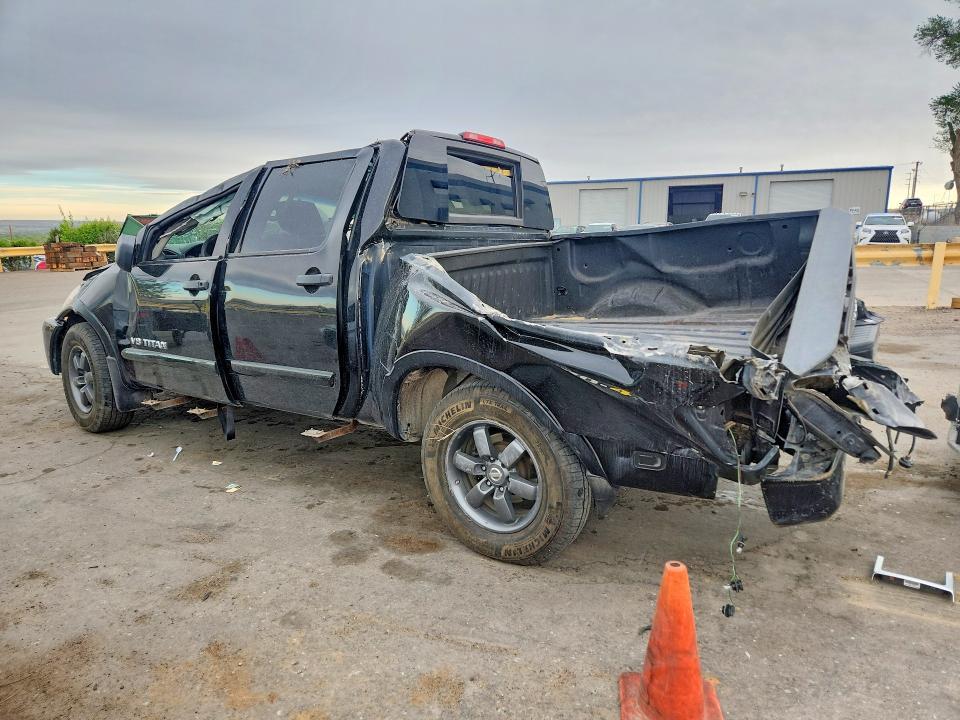 2013 Nissan Titan sv