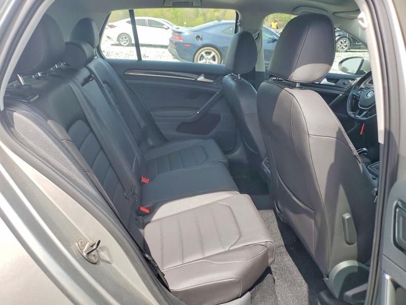 2015 Volkswagen Golf tdi