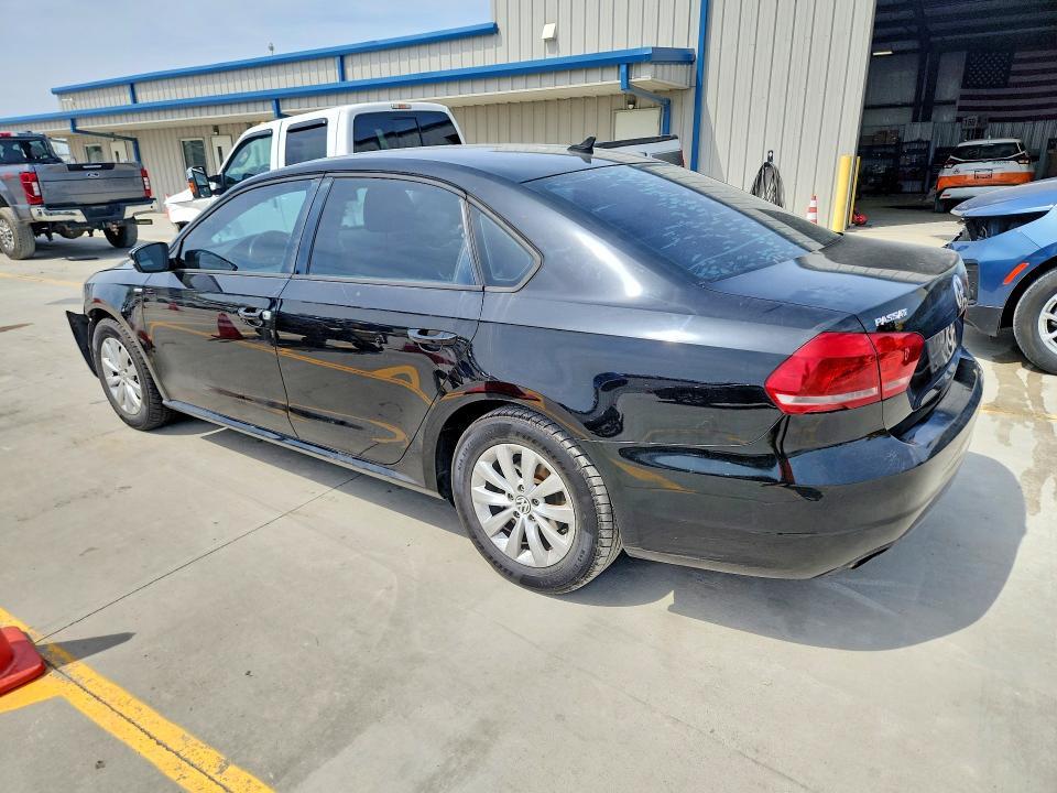 2014 Volkswagen Passat s