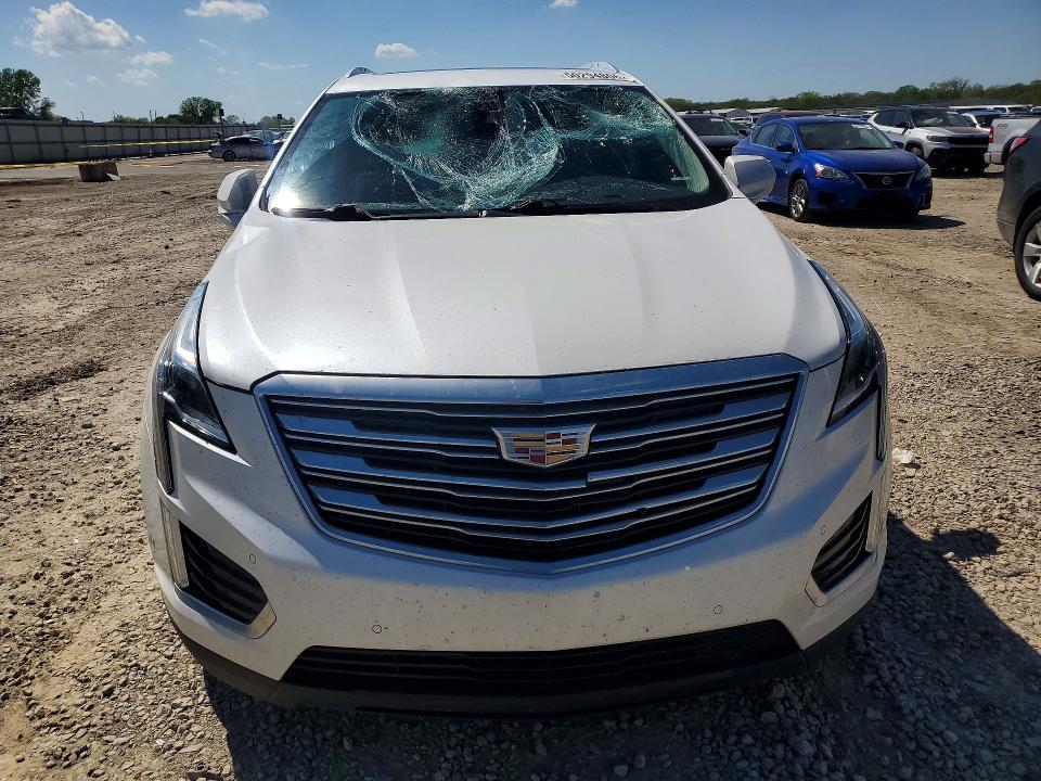 2018 Cadillac XT5 Premium Luxury