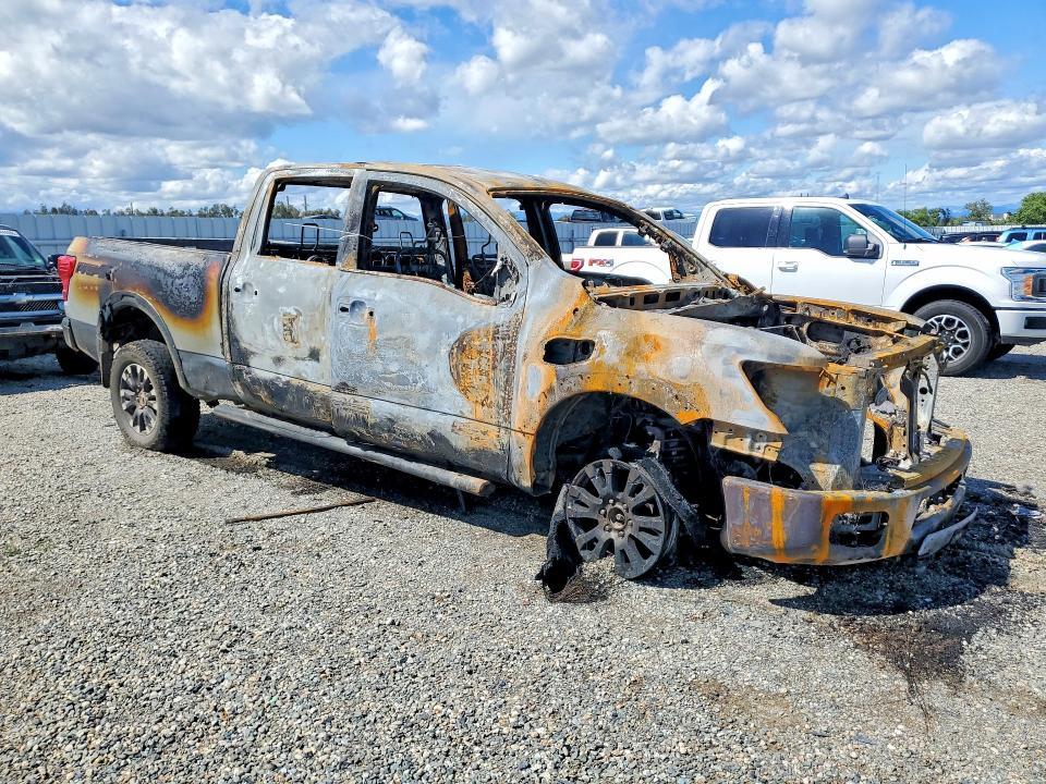 2017 Nissan Titan XD PRO-4X