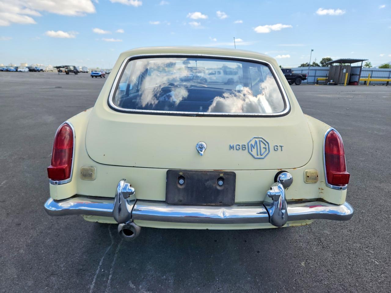 1969 MG Coupe