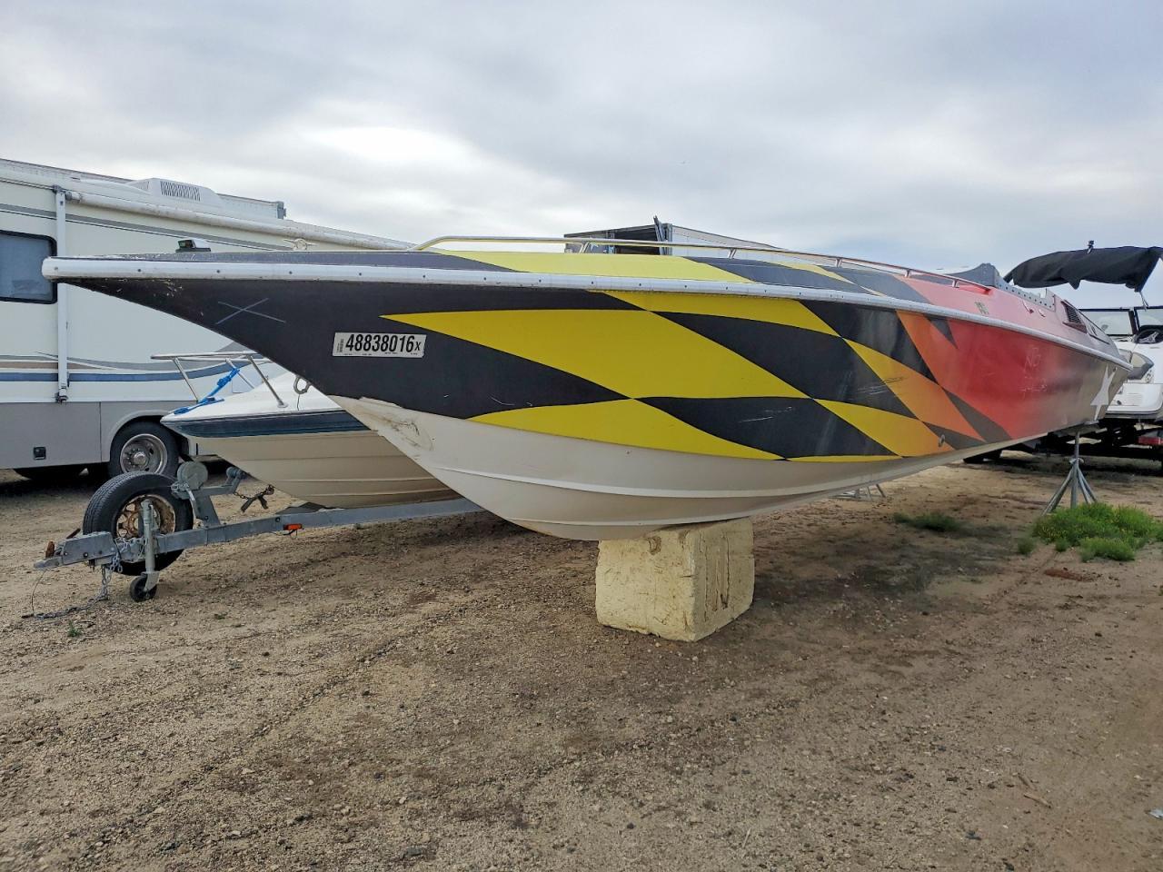 1991 Fountain Boat