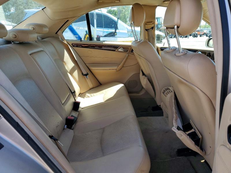 2001 Mercedes-Benz C 240