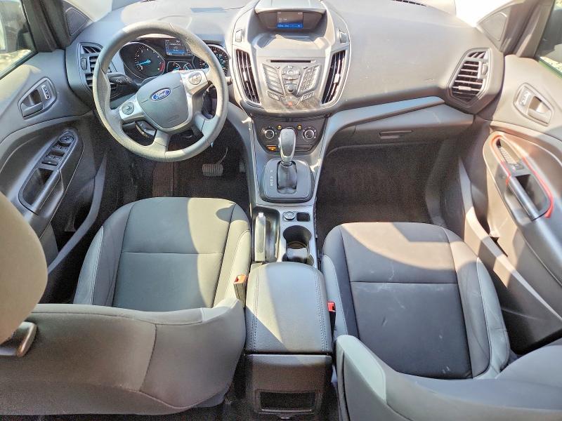 2016 Ford Escape s