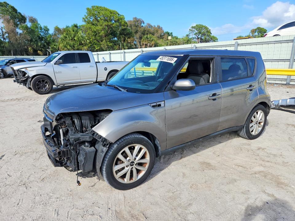 2018 KIA Soul +