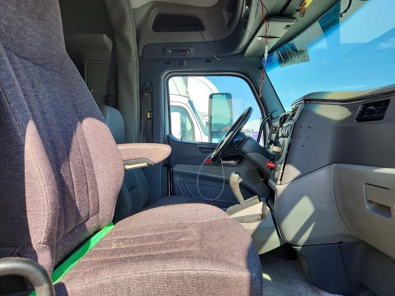 2014 Peterbilt 579 Semi Truck