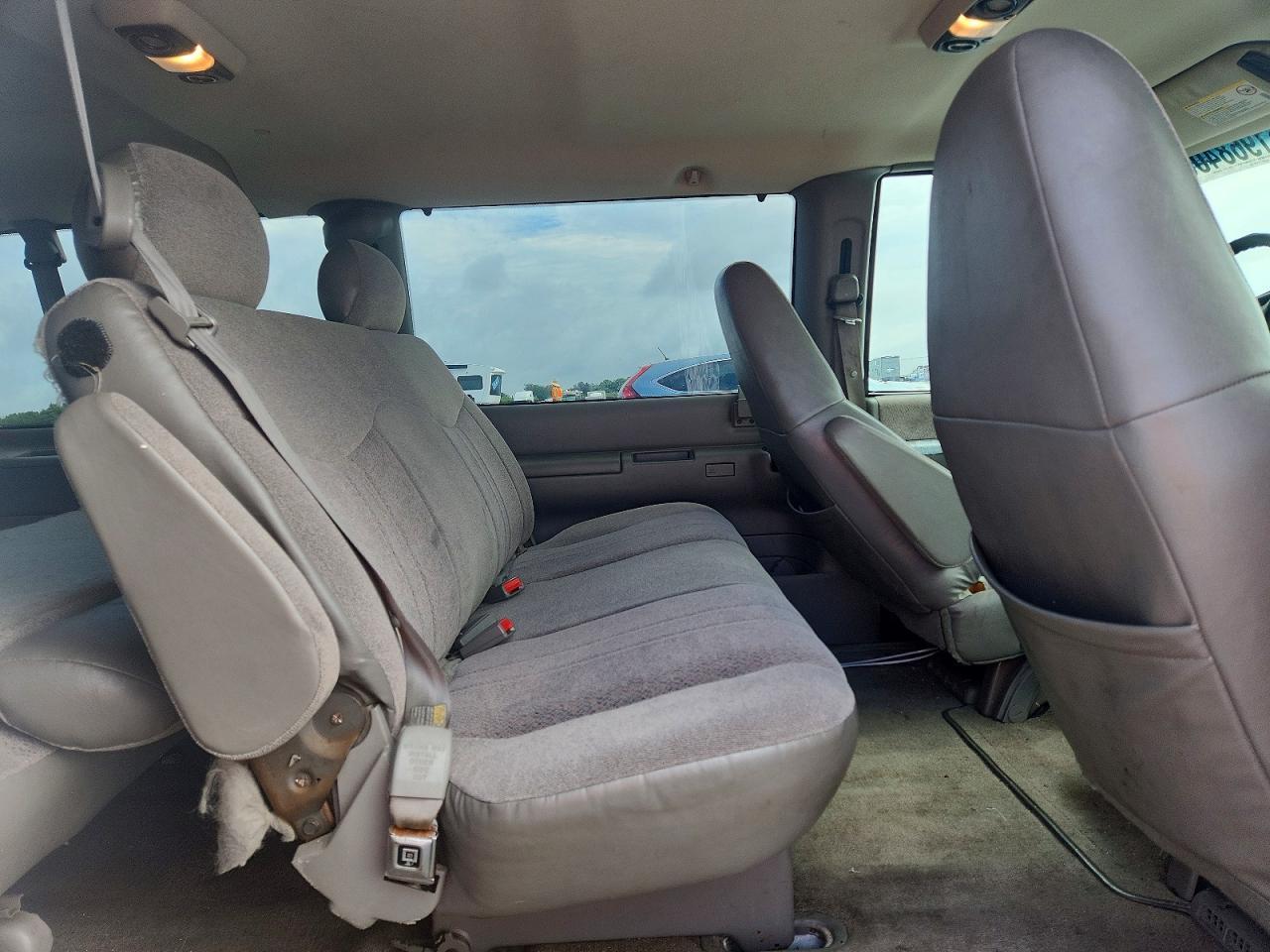 2003 Chevrolet Astro