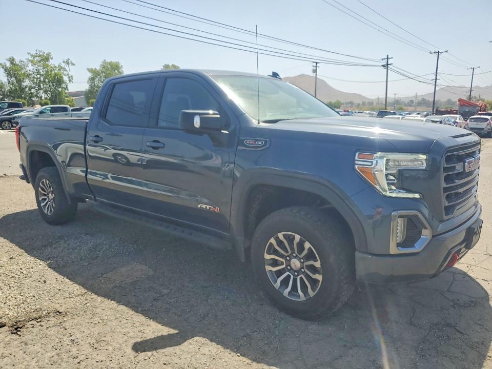 2021 GMC Sierra K1500 AT4
