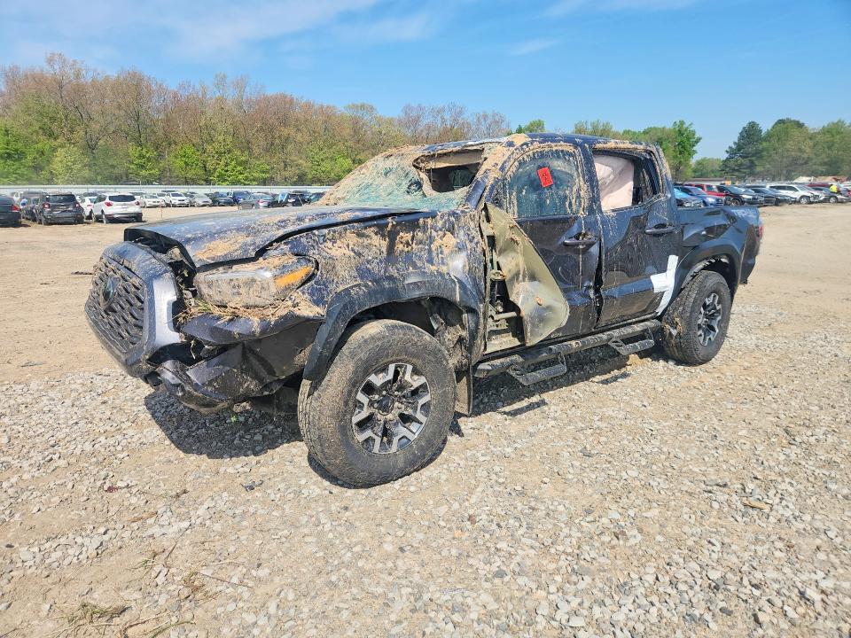 2022 Toyota Tacoma trd Off-road