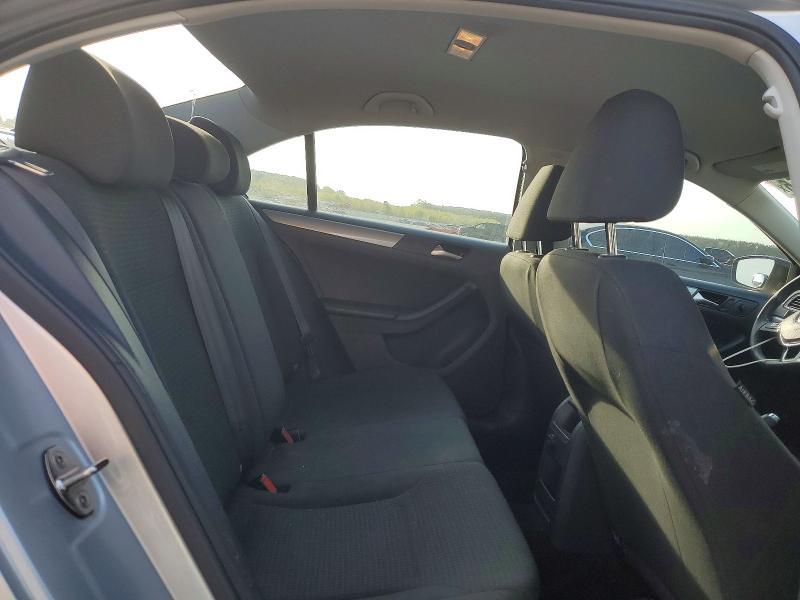 2016 Volkswagen Jetta se