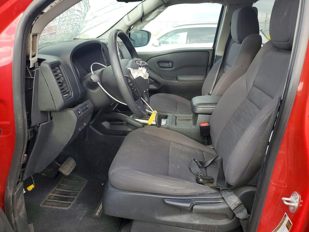 2022 Nissan Frontier S